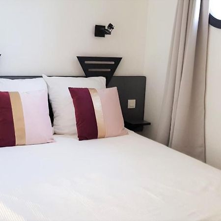 Appartement Cinema Aux Portes Du Futuroscope Chasseneuil-du-Poitou Zewnętrze zdjęcie