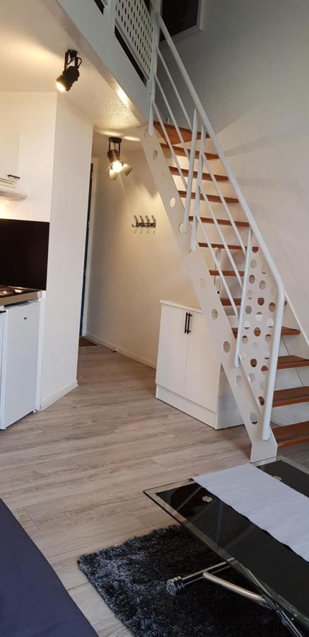 Appartement Cinema Aux Portes Du Futuroscope Chasseneuil-du-Poitou Zewnętrze zdjęcie