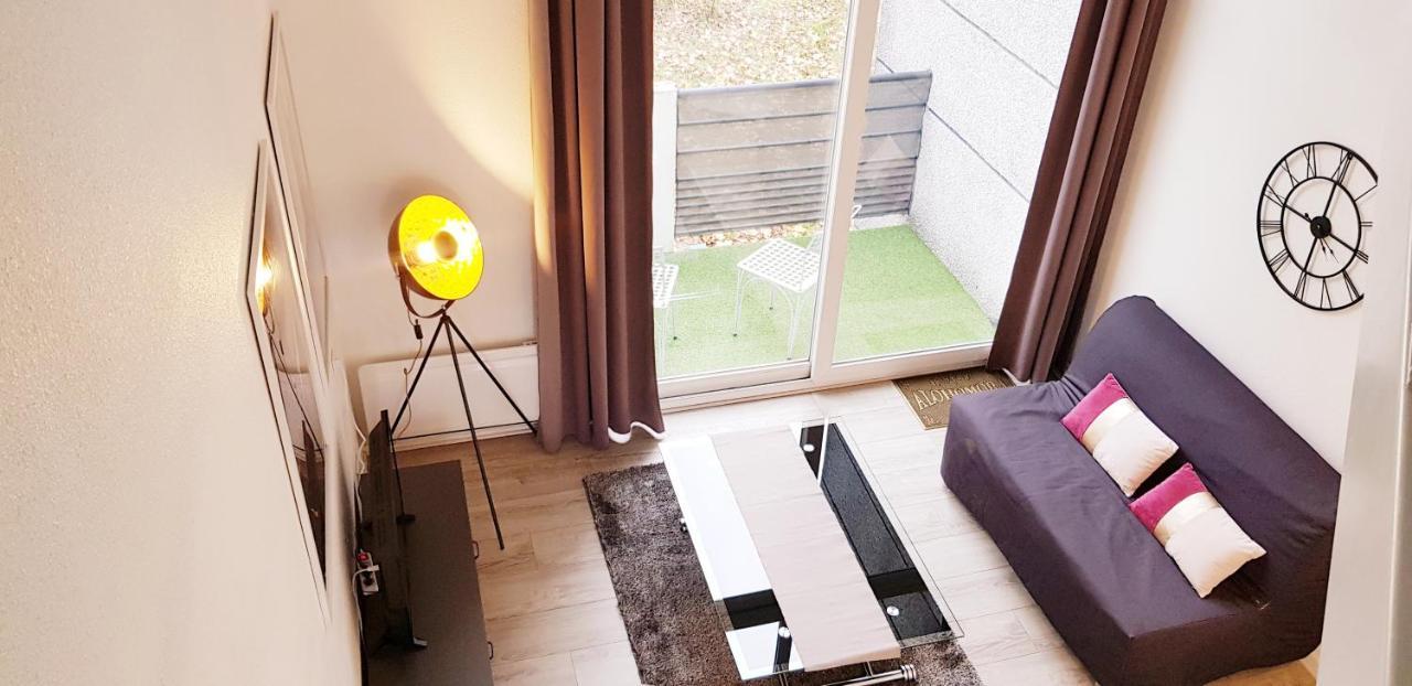 Appartement Cinema Aux Portes Du Futuroscope Chasseneuil-du-Poitou Zewnętrze zdjęcie